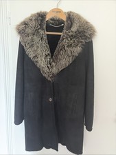 Toscana-Lammfellmantel 38-40 Schwarz mit gro�...