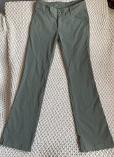 Columbia Women's Back Beauty Softshell Pants Black 4 REG Omni-shield repellency