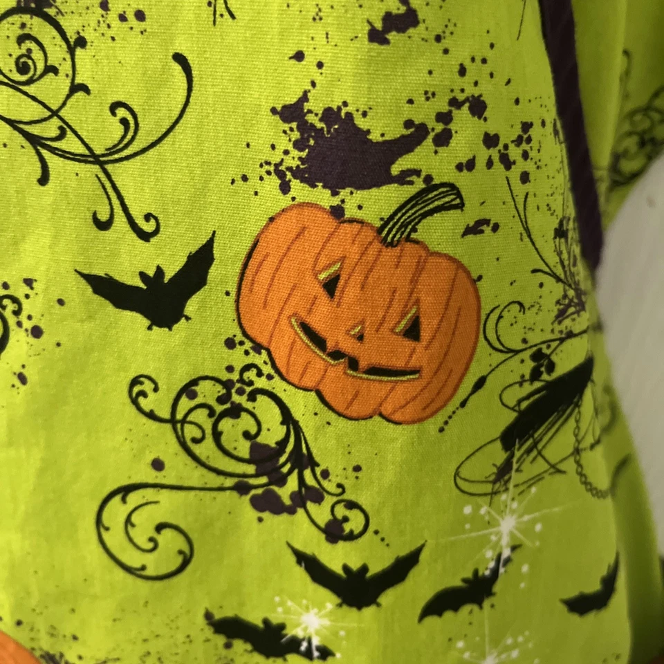 Women’s Halloween Scrub Top XS Green With Orange Pumpkins, Black Witches - Image 4 of 4