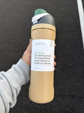 Owala Freesip 24oz Muddy Buddy With Sleek Lid NEW Insulated Leak Proof Straw