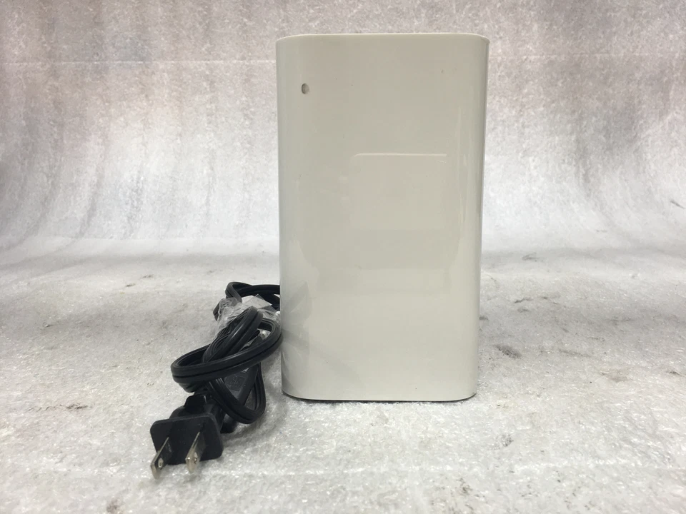 Apple AirPort Extreme  AC Router ME918LL/A A1521 3-Port Gigabit Wi-Fi 802.11 - Image 3 of 4