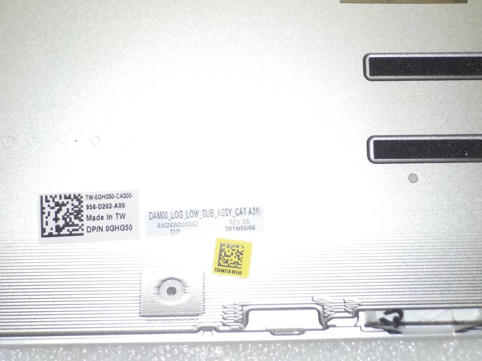 Nuevo conjunto de cubierta plateada base inferior para computadora portátil Dell XPS 15 (9570) 6V2YK HUA 01 Foto 4 de 4