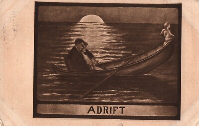 Romantic Two lovers in a Canoe Adrift at sea by Moonlight cupid 1909 Postcard 