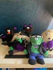 Lot of 5 Beanbag Halloween Characters Plush Stuffed Animals 1999