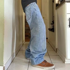 Levis 569 Mens Size 38x32 Baggy Light Wash Grunge Denim Jeans