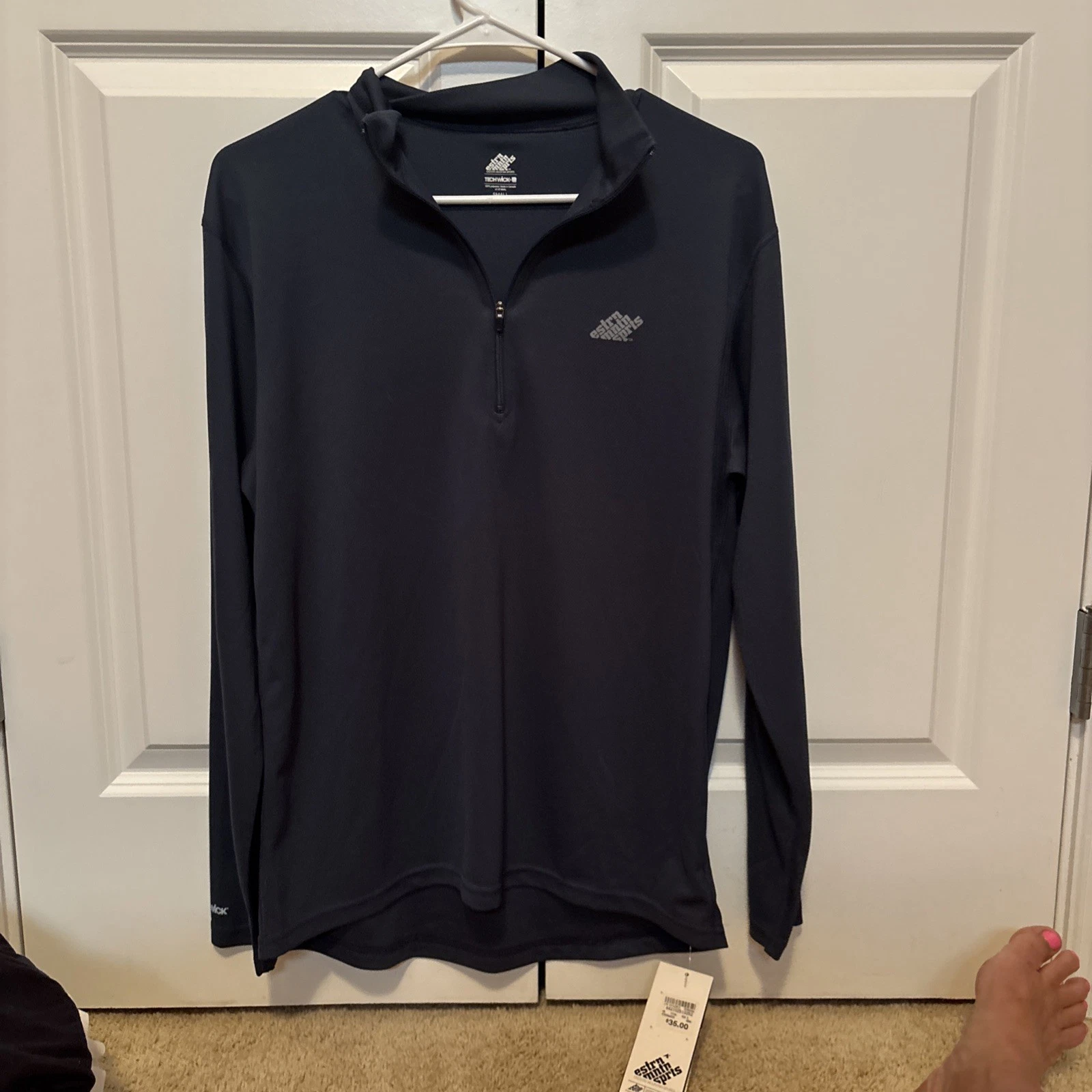 EMS Techwick Men's GrayLong Sleeve Base Layer Hiking Shirt Size SMALL, 1/4 Zip