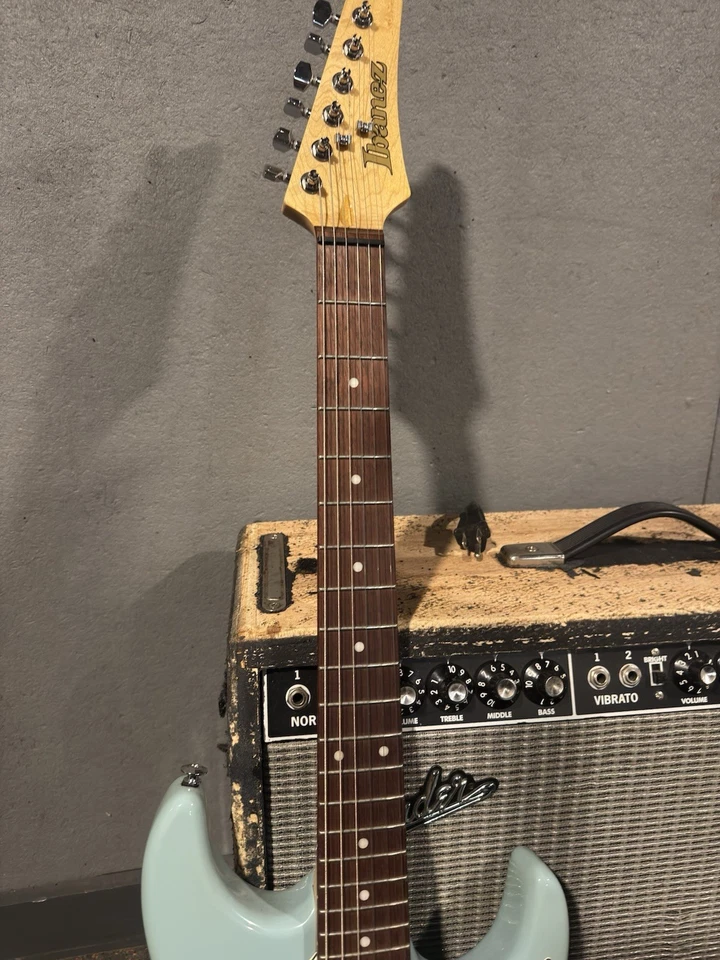 Ibanez AZ Essentials Electric Guitar Purist Blue - Image 4 of 4