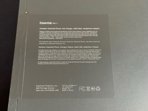 SEALED NEW BUNDLE Essential PH-1 - 128 GB - Pure White (Unlocked) 360 Camera - Afbeelding 3 van 5