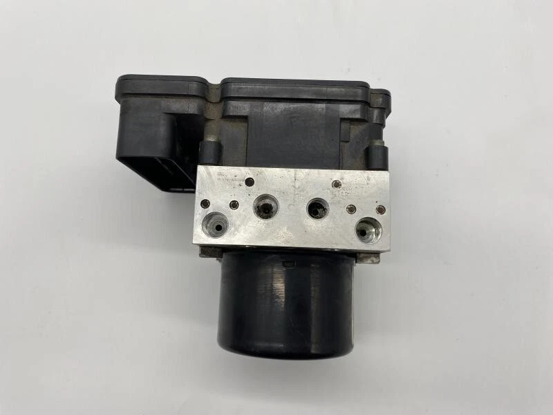 2014-2015 Ford Transit Connect ABS Anti Lock Brake Actuator Pump OME - Image 3 of 4