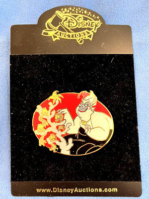 Disney Auctions Ursula Christmas Villains LE 100 Pin Little Mermaid       BB1