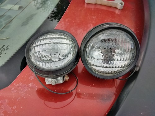 Vintage Signal Stat 620 Tractor / Plow / Fender Headlights Rubber Mounted Light