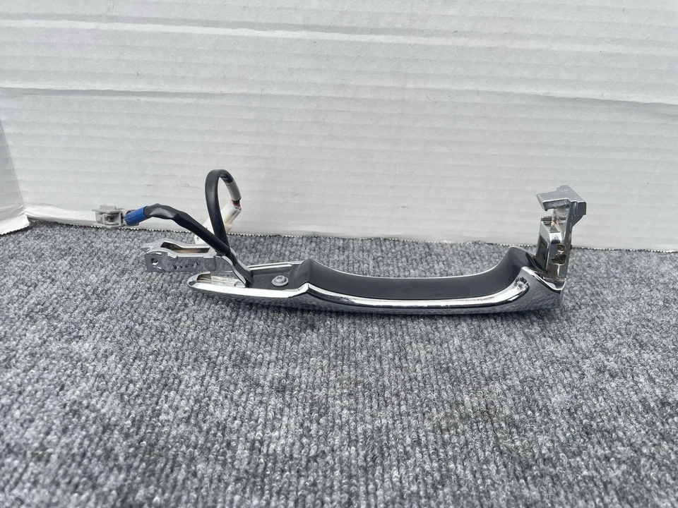 Manija de puerta exterior cromada 11-19 Infiniti M37 M56 lado conductor delantero izquierdo Foto 3 de 4