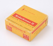 KODAK 8MM KODACHROME II DAYLIGHT DOUBLE ROLL, 25 FEET, SEPT 1968/187409