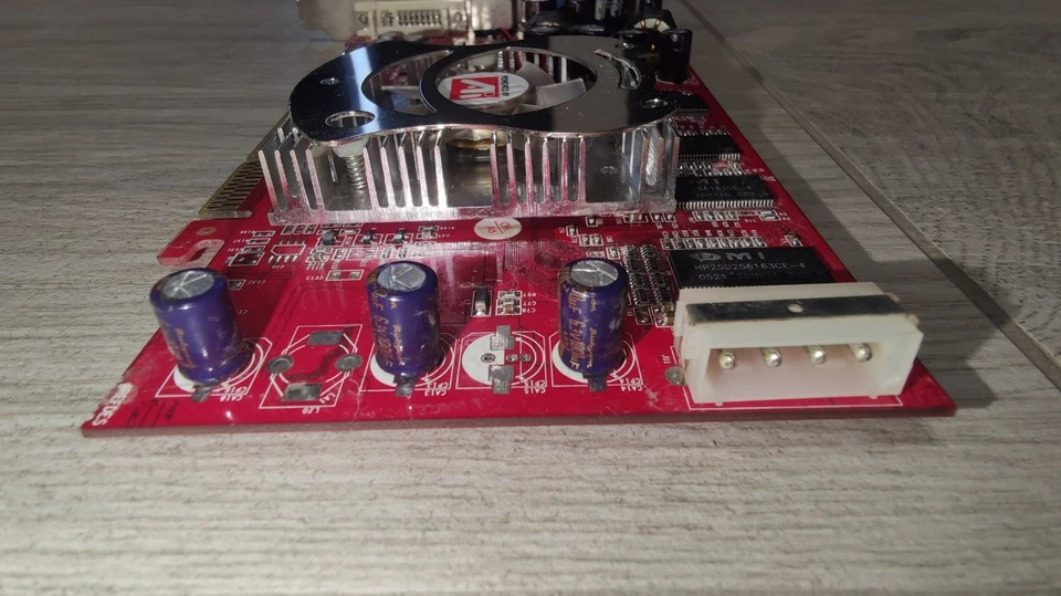 SCHEDA VIDEO ATI AMD PALIT RADEON 9800 PRO 256MB DDR AGP 8X VGA DVI S-VIDEO - Imagen 3 de 4