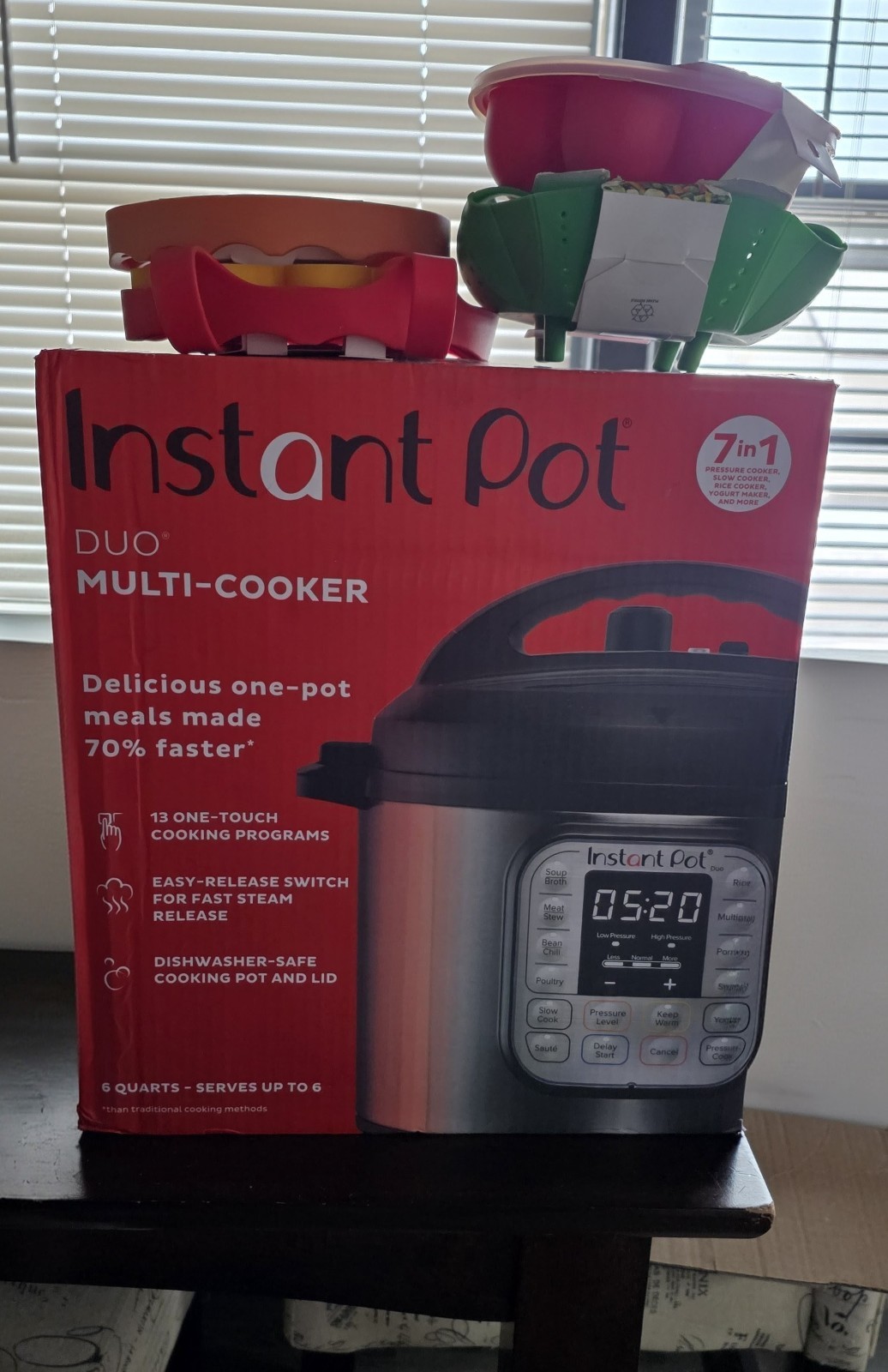 Instant Pot DUO60 7-in-1 Programmable Multi-Cooker - Silver