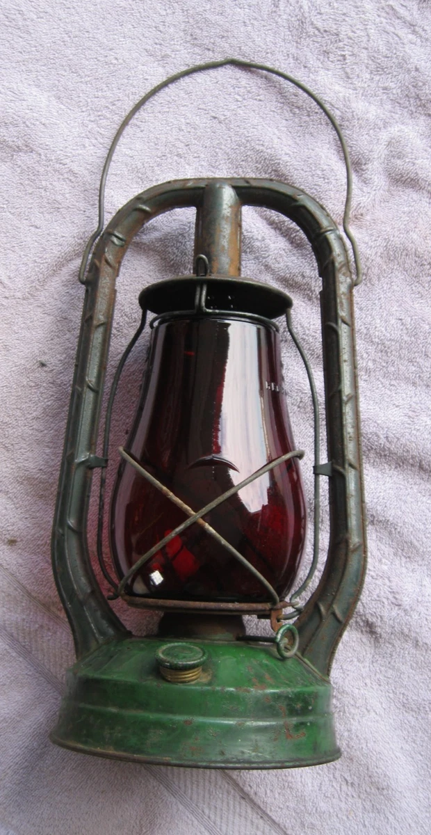Dietz Monarch Lantern In Collectible Railroad Lanterns & Lamps for