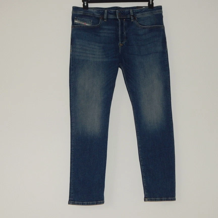 Diesel BUSTER Pierna Cónica Azul Desteñido Lavado Denim Pantalones Jeans Para Hombre 36x 32 Nuevo Con Etiquetas Foto 2 de 4