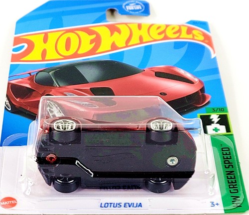 2023 Hot Wheels Super Treasure Hunt Lotus Evija con protector y versión regular - Imagen 5 de 10