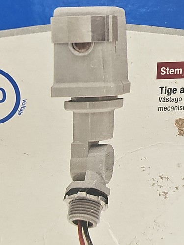 Intermatic K4221C 120-Volt Stem Swivel Mount Thermal Photocontrol (Photocell) - Picture 2 of 5