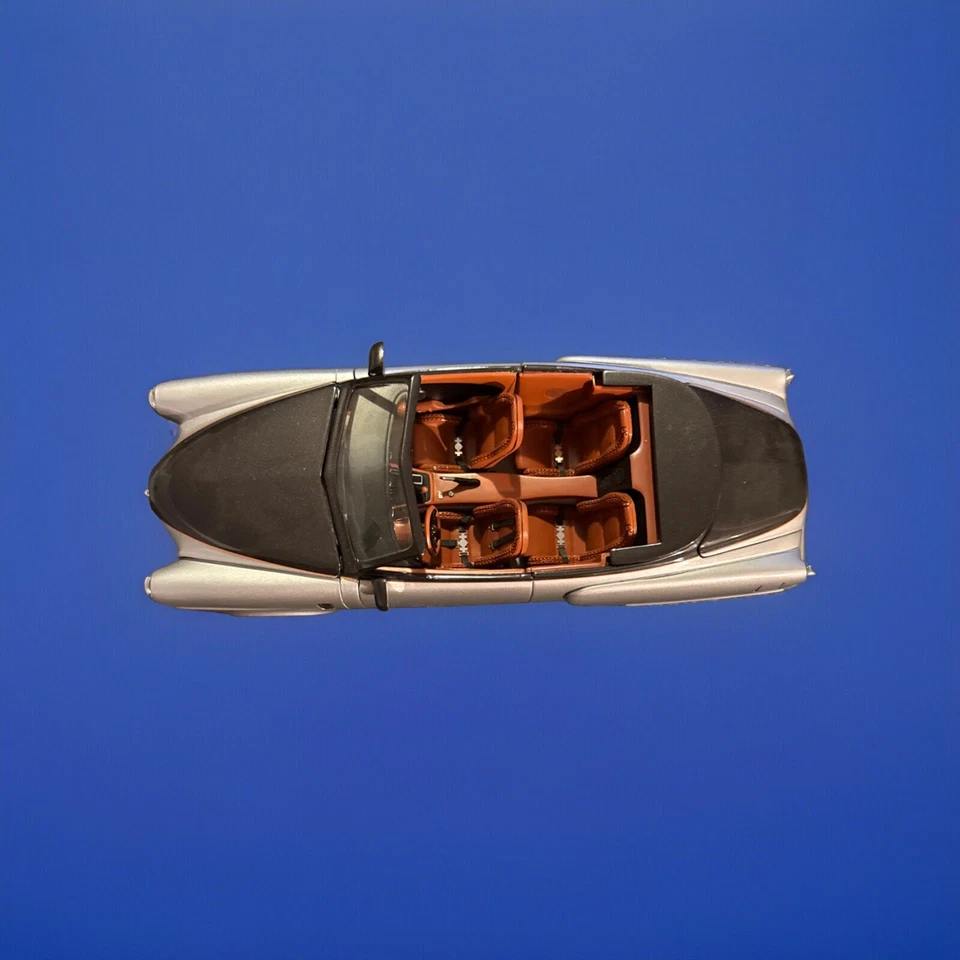 DANBURY COMO NUEVO EDICIÓN LIMITADA 1950 STUDEBAKER PERSONALIZADO VARILLA COCHE FUNDIDO A PRESIÓN Foto 2 de 4