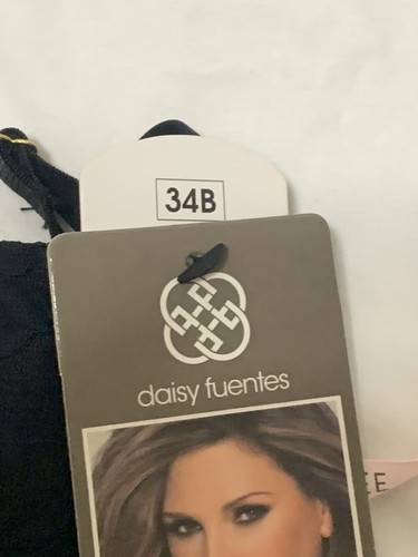NWT Daisy Fuentes Wire Free Lounge Bra Black DF945 Lace 34 B - Picture 8 of 14