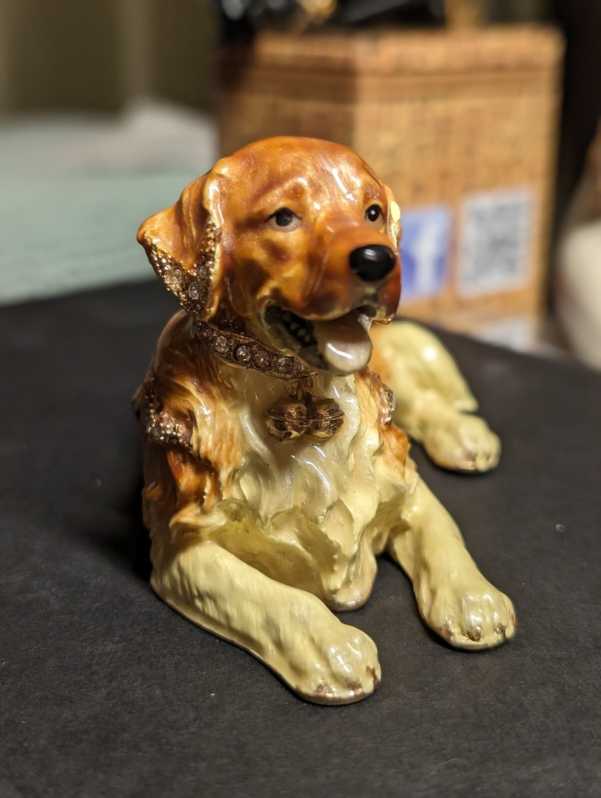 Vintage RUCINNI Golden Retriever Swarovski Jeweled Hinged