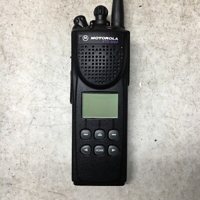 Motorola XTS3000 II UHF 403-470 Mhz P25 DIGITAL RADIO Motorola XTS3000 II UHF 403-470 Mhz P25 DIGITAL RADIO