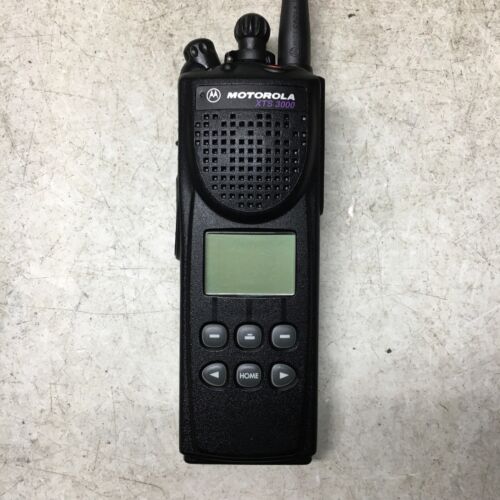 Motorola XTS3000 II UHF 403-470 Mhz RADIO with P25 MODAT MDC H09RDF9PW7BN HAM - Picture 5 of 19