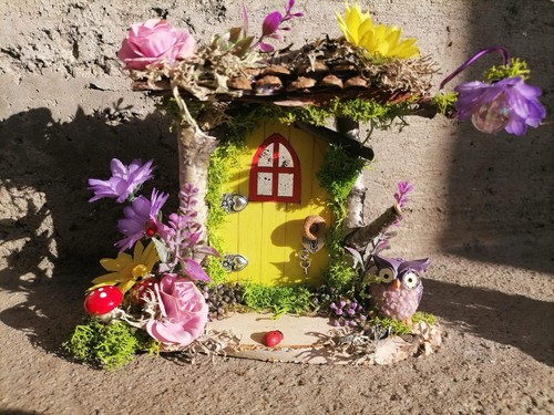 Yellow Fairy Door, Miniature Door, Fairy Garden Door, Gift Idea - Picture 6 of 6