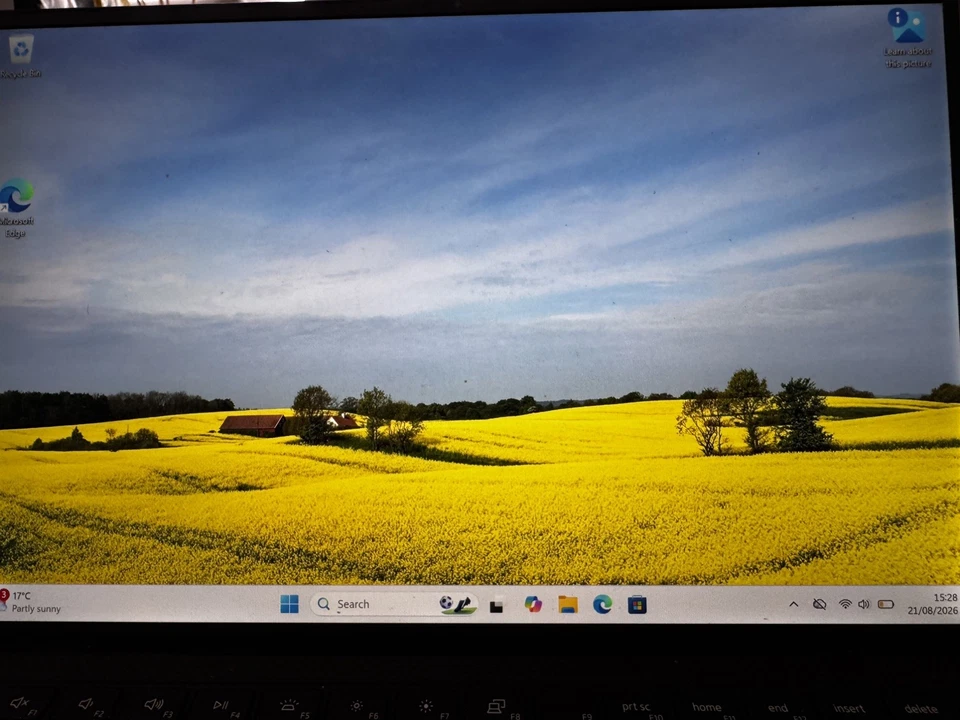 Dell XPS 13 9310 13.4” i5-1135G7 8GB RAM 512GB SSD Windows 11 - No Charger, photo 3 of 5