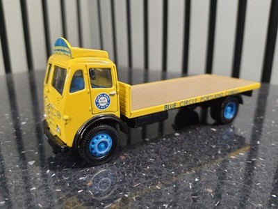 Corgi Classics - 1:50 - 12501 - Foden 4 Wheel Rigid Truck - Blue Circle Cement