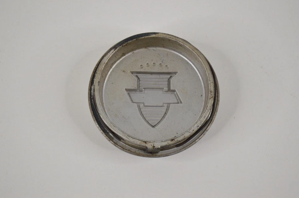 1951 1952 Chevrolet Chevy Styleline Fleetline Deluxe Horn Button Original - Image 4 of 4