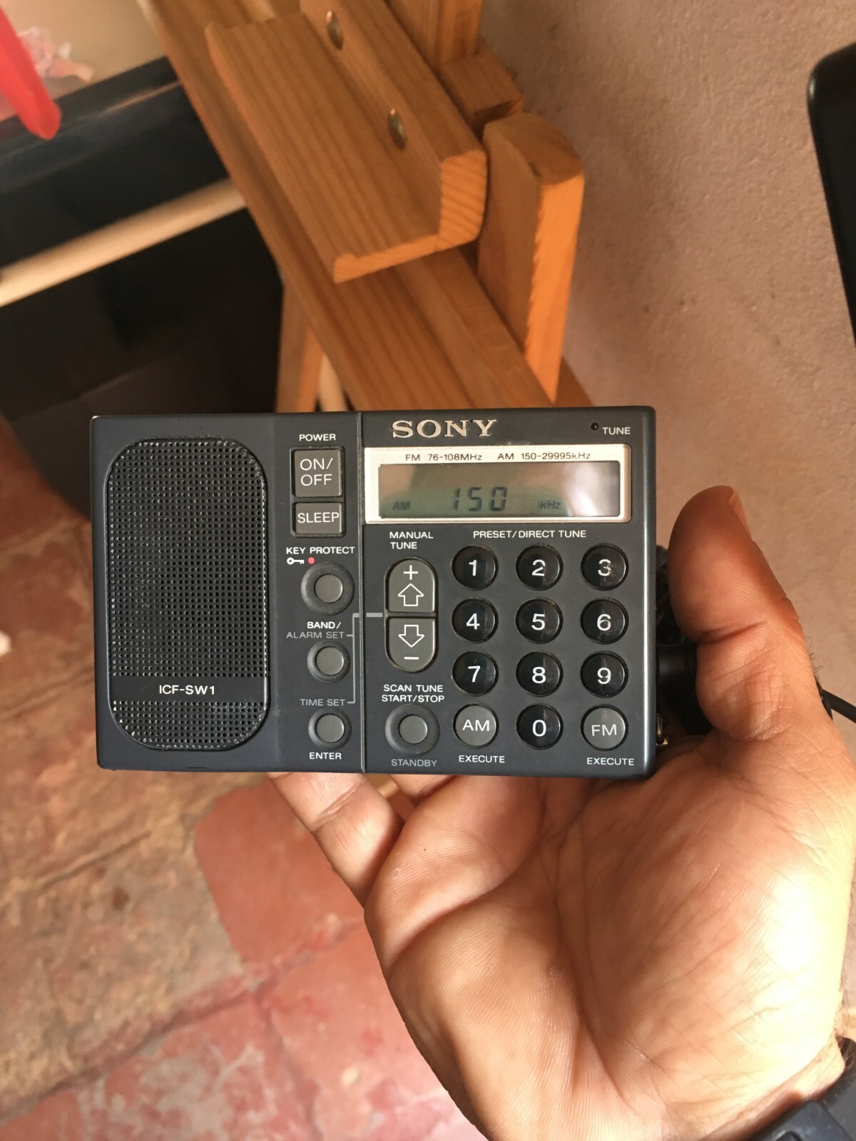 Sony ICFSW1S Shortwave AM/FM Radio & Accessories w/ Case eBay