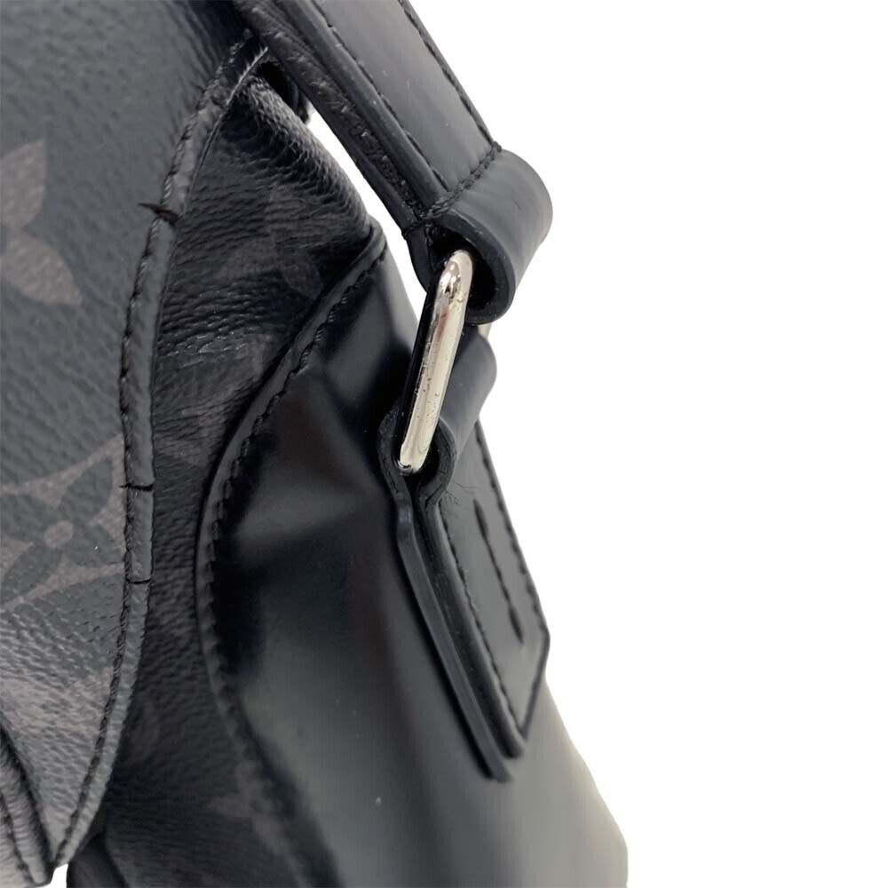 LOUIS VUITTON LV SHW Messenger PM Voyager Shoulder M40511 LOUIS VUITTON LV SHW Messenger PM Voyager Shoulder M40511