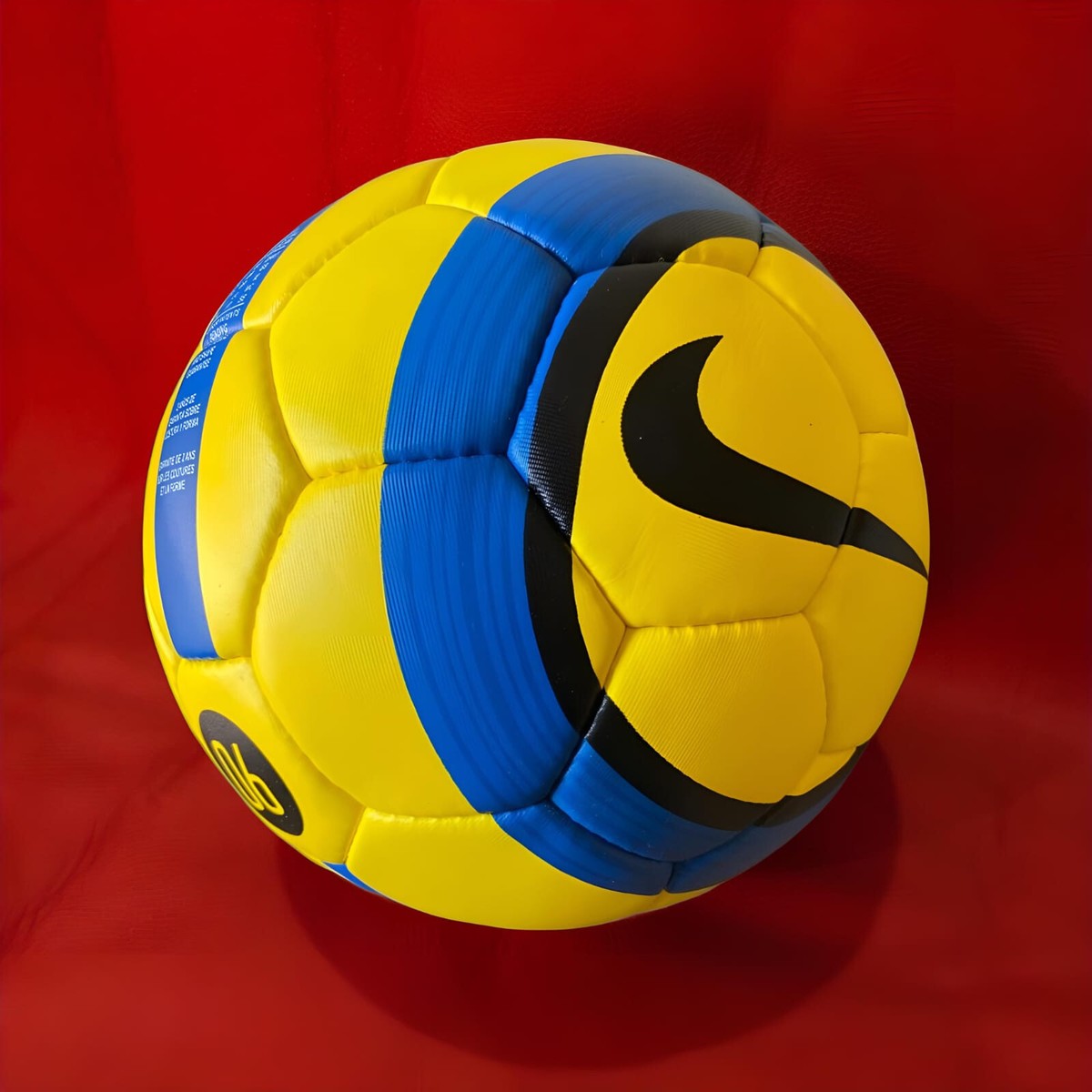 T90 AEROW HI-VIS 2005/06 NIKE FOOTBALL PREMIER LEAGUE SOCCER BALL