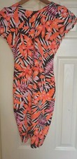 Multicolored Floral Bodycon dresses Quiz