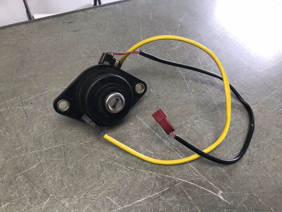 BMW 740I 1995-2001 bloqueo maletero trasero cilindro interruptor vaso fabricante original como nuevo Foto 2 de 4