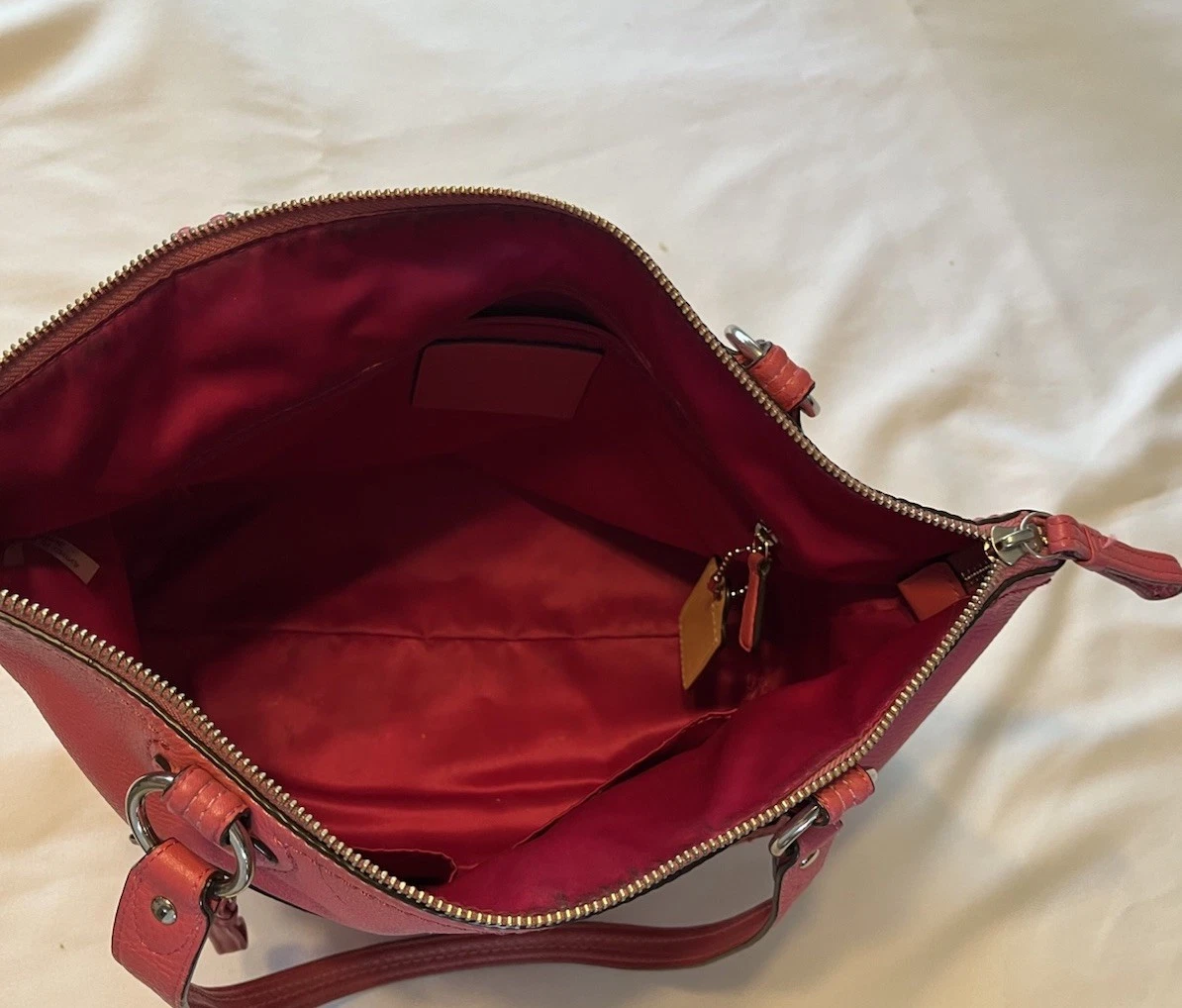 Borsa a tracolla Coach Poppy Tote in pelle rosa ciottoli chiusura con cerniera
