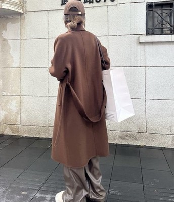 Windsor Double-breasted Cashmere Overcoat