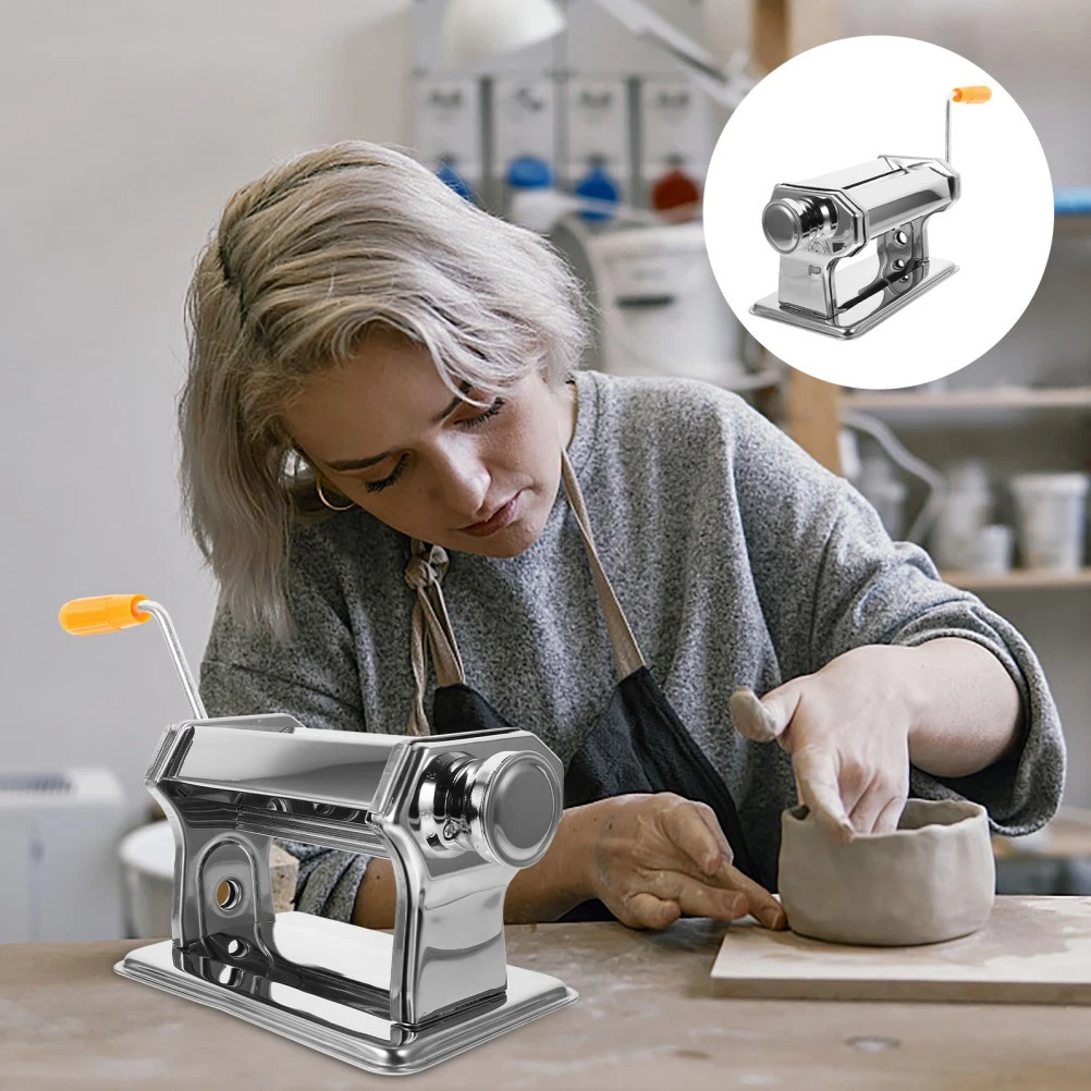 Máquina de rodillos de arcilla plateada con mango ergonómico para proyectos de arcilla polimérica hágalo usted mismo