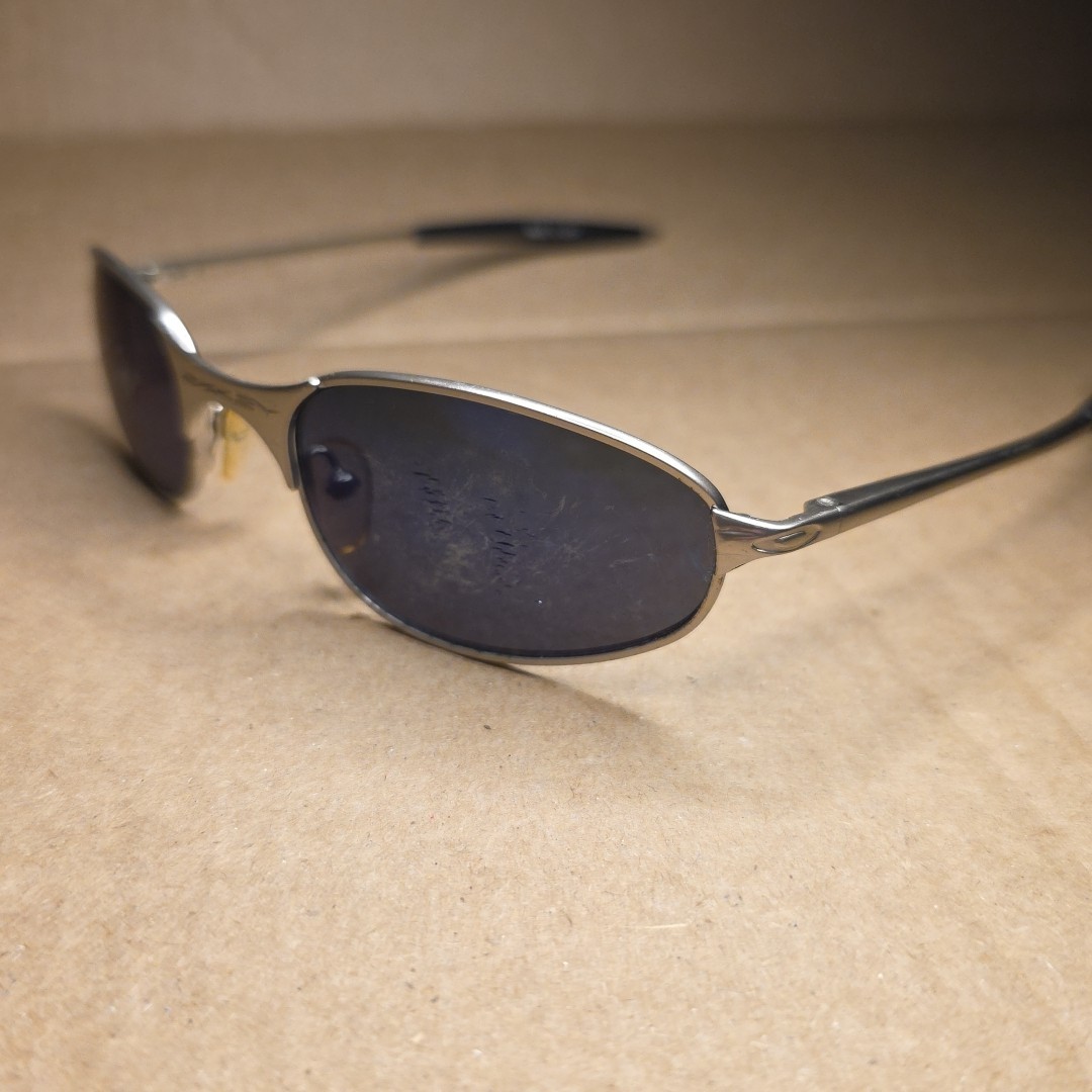 VTG Y2K Oakley A Wire Silver Ice Iridium Blue Lenses Sunglasses