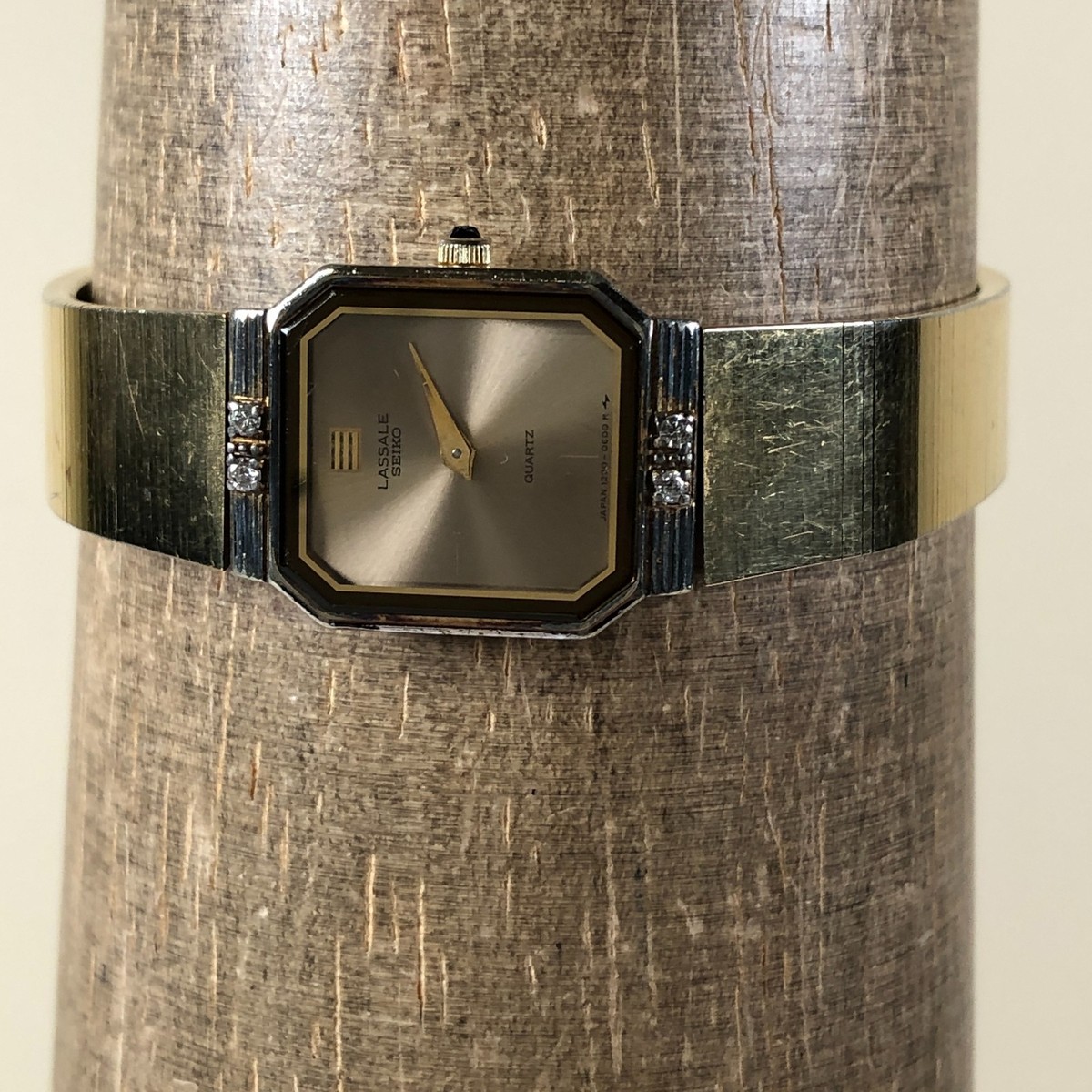 Seiko Lassale Women 1230-0600 Diamonds Sunburst Gold Tone Quartz