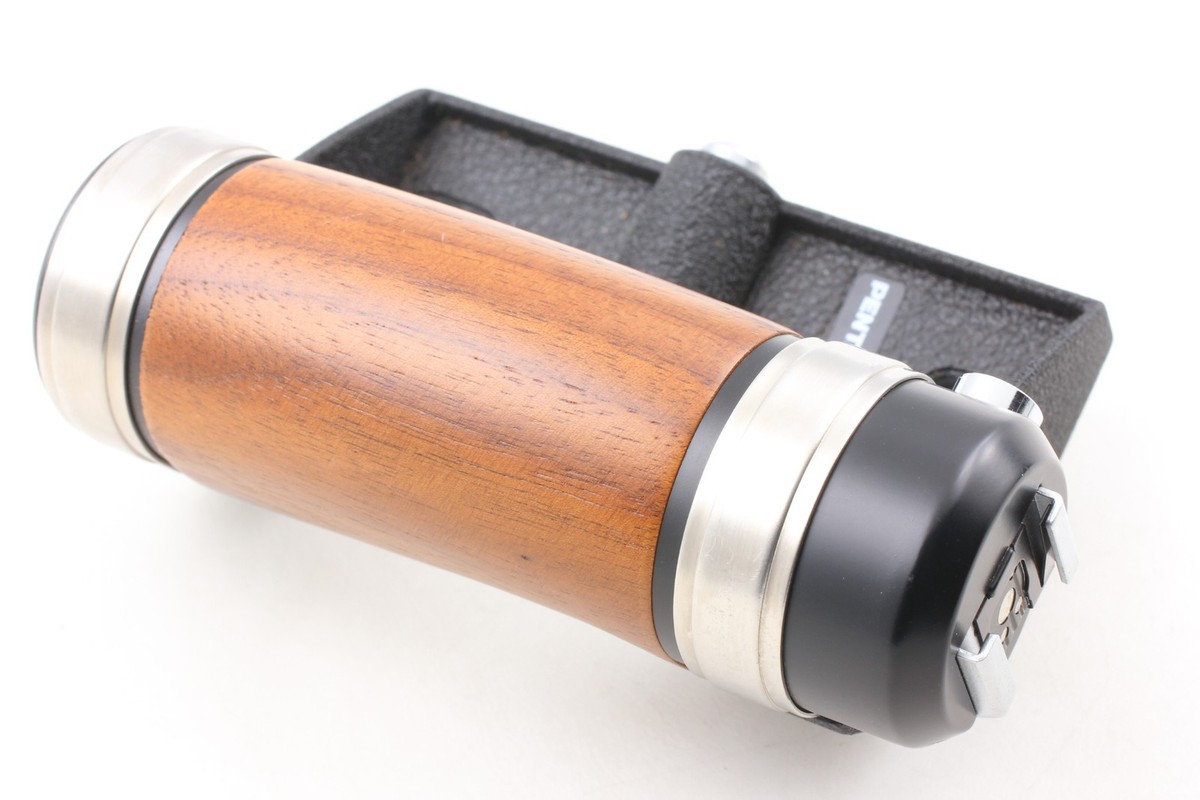 Late Model [Top Mint] Pentax 67II Hot Shoe Wood Grip For 6x7 67 67