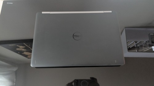 Dell Latitude E5570 15.6" Intel Core i5-6300HQ CPU @ 2.30GHz 16GB RAM 500GB HDD - Foto 16 di 20