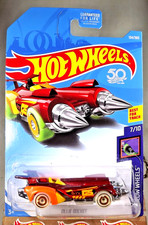 2018 Hot Wheels #134 HW Glow Wheels 7/10 OLLIE ROCKET Red/Orange w/Glow Wheels