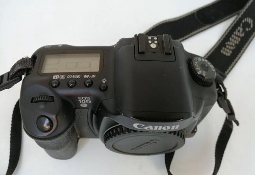 Canon EOS 10D 6.3 MP Digital SLR Camera - Picture 3 of 15