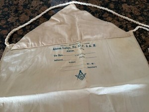 Vintage Masonic White Soft Lamb Leather Apron Akron Lodge NO 083; Akron Ohio