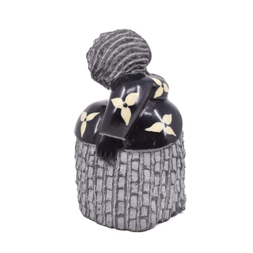 Shona Stone Woman Sculpture In The Style of Colleen Zimbabwe - Picture 4 of 7