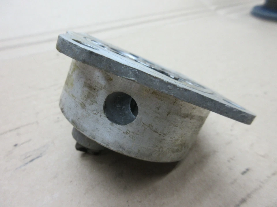 Vintage Schadek Oil Pump 111115107BK For VW Volkswagen Beetle AH5 - Image 2 of 4