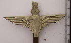 WW2 Period Kings Crown Parachute Regiment White Metal Cap Badge